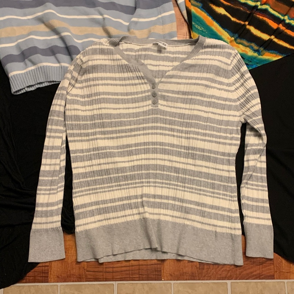 3X shirt bundle - Picture 2 of 5